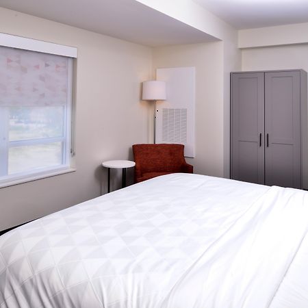 Holiday Inn & Suites - Farmington Hills - Detroit Nw By Ihg Exteriér fotografie