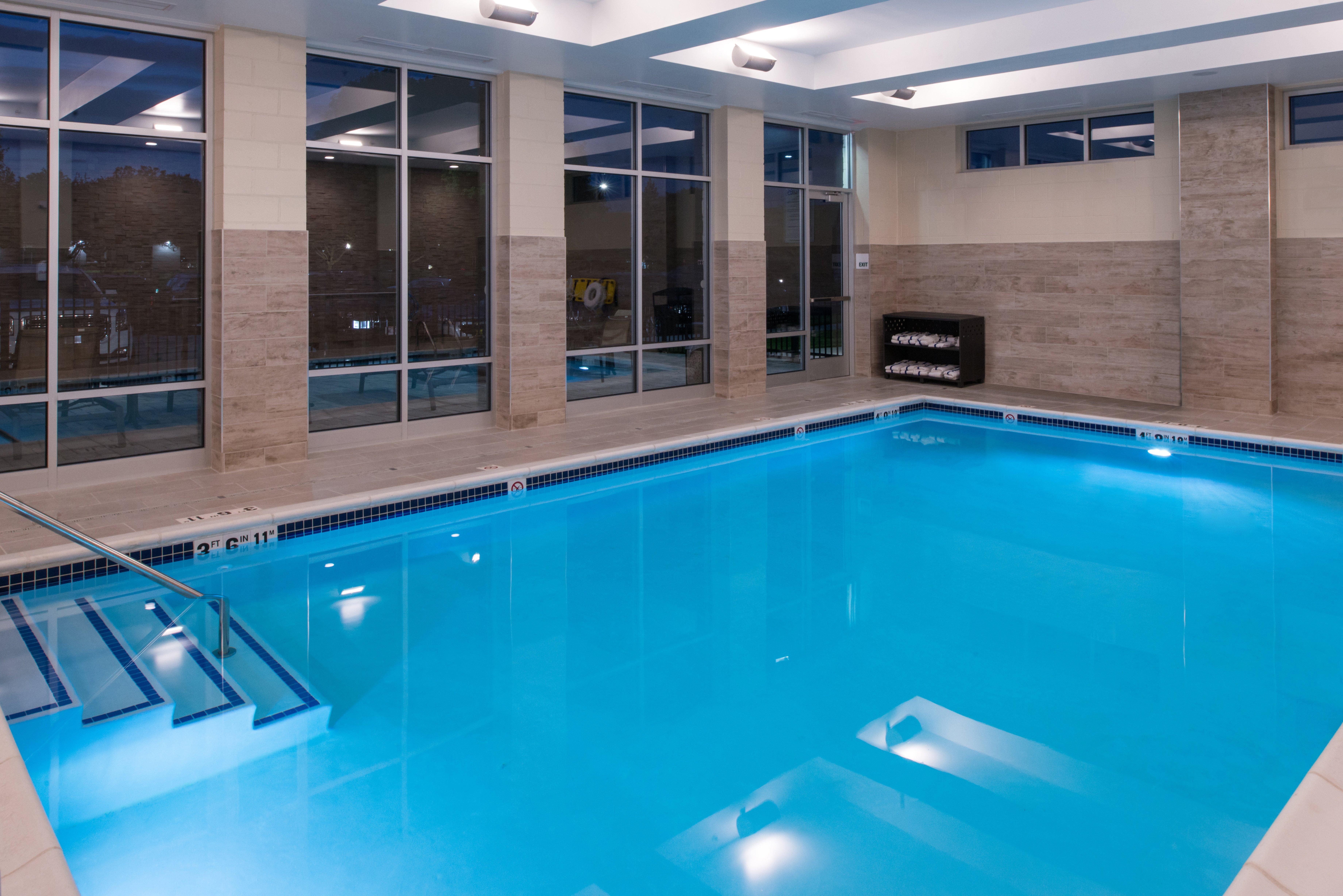 Holiday Inn & Suites - Farmington Hills - Detroit Nw By Ihg Exteriér fotografie