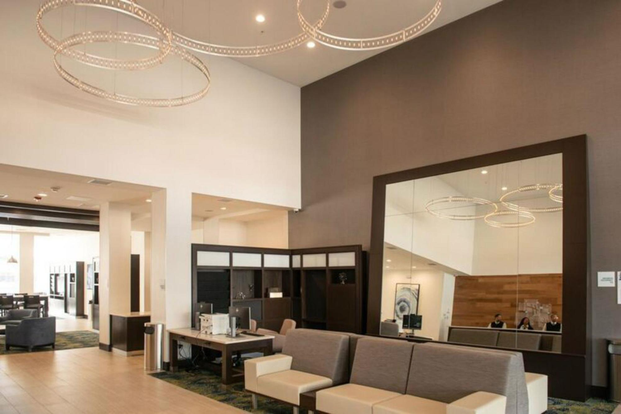 Holiday Inn & Suites - Farmington Hills - Detroit Nw By Ihg Exteriér fotografie