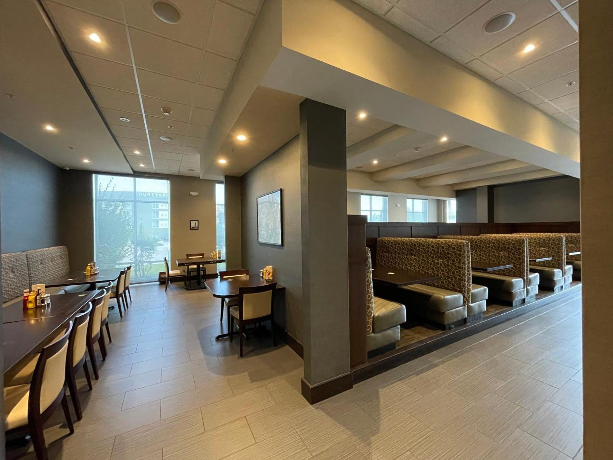 Holiday Inn & Suites - Farmington Hills - Detroit Nw By Ihg Exteriér fotografie
