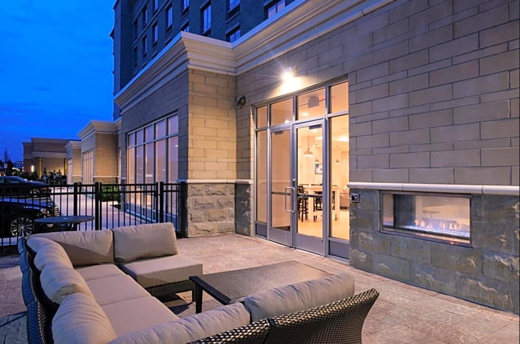 Holiday Inn & Suites - Farmington Hills - Detroit Nw By Ihg Exteriér fotografie
